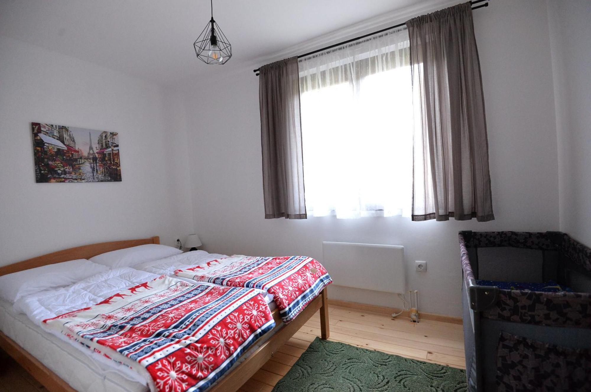 Pahulja Apartment *
